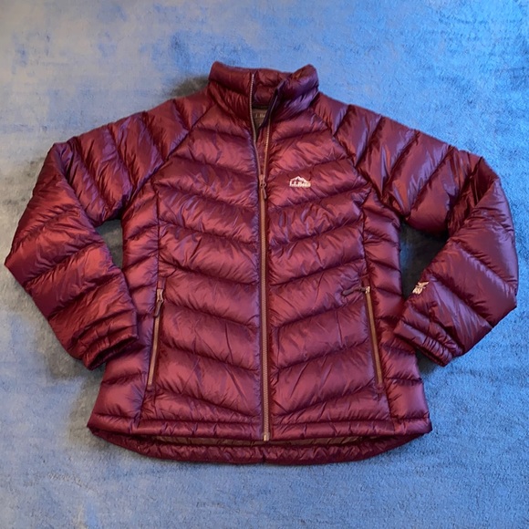 L.L. Bean Jackets & Blazers - L.L. Bean Women’s Small Ultralight 850 Down Jacket Royal Plum